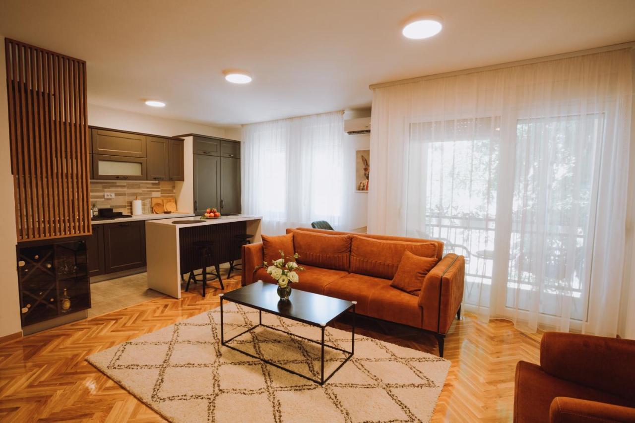 Apartman K29 ซอมโบร์ ภายนอก รูปภาพ